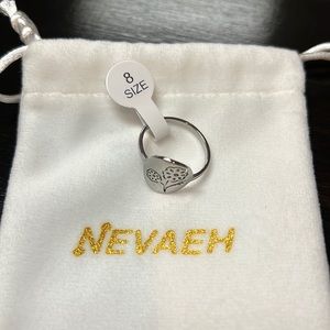 Nevaeh flower ring size 8